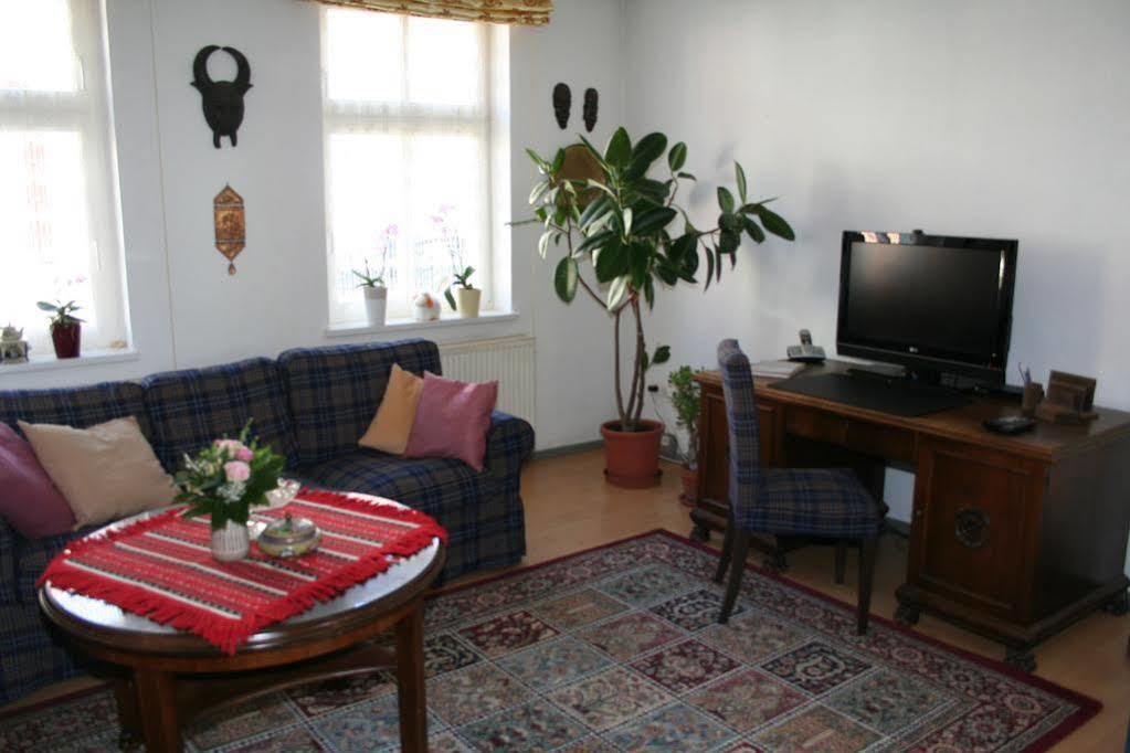 Pension Gestuet Lindenhof Templin Extérieur photo
